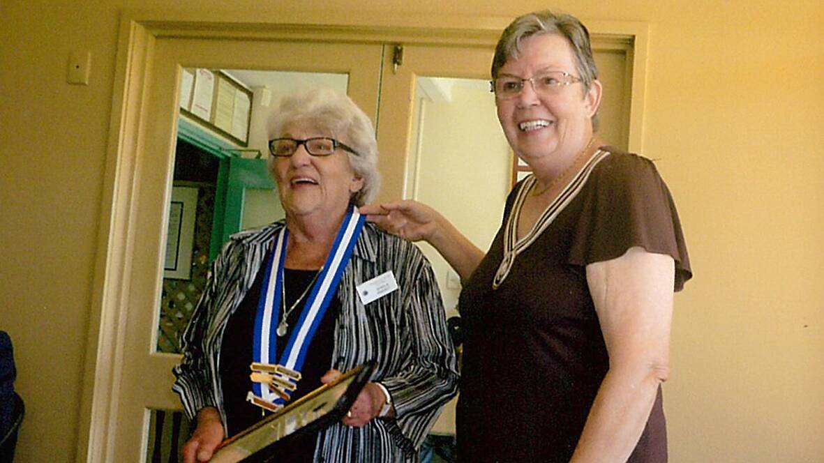 President Margaret Day(right) 
handing over to new President Sheila Knight
