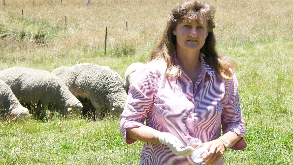 Deb Maxwell will host an informative 
gathering  next week to discuss worm control