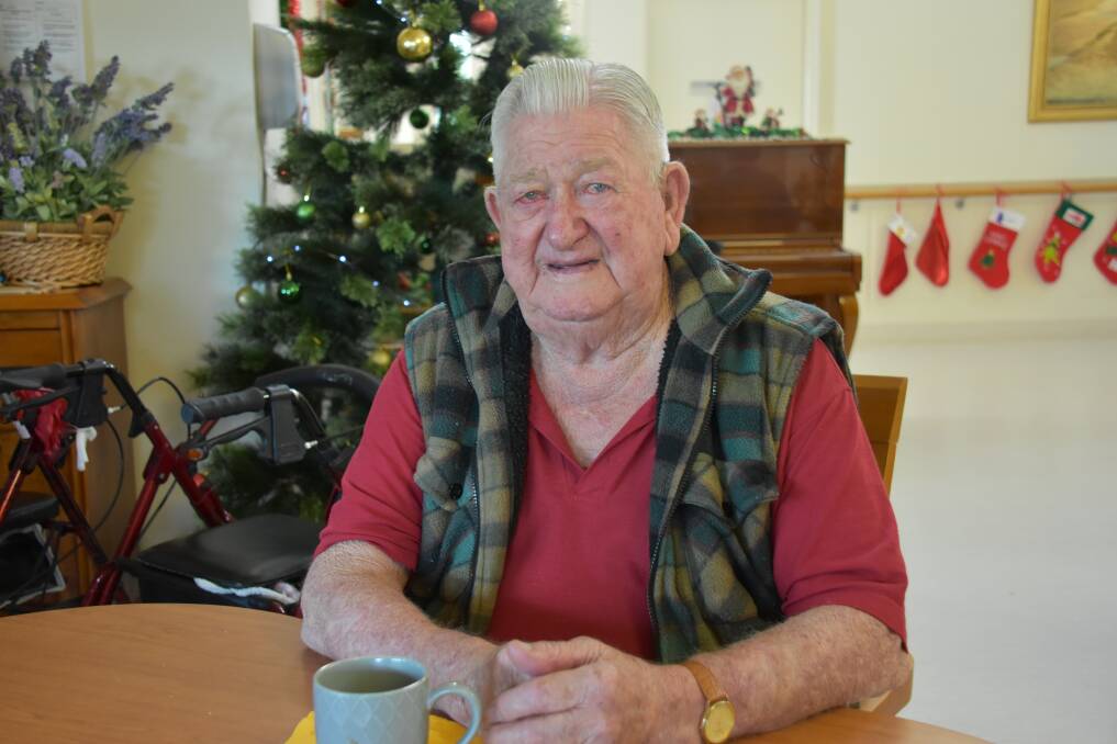 CAROLS AND A CUPPA: Les Davis enjoyed an afternoon cuppa while listening to the Christmas carols at the Multi-Purpose Service on Tuesday. Photo: Rachel Baxter