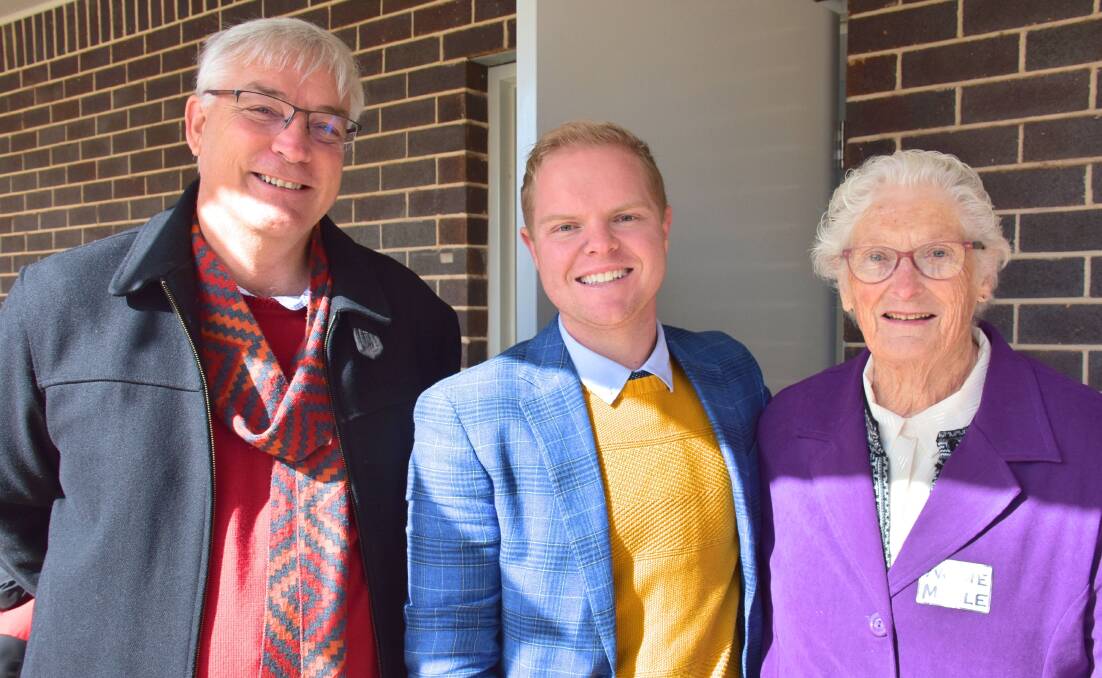 Former principal Lee Herden, kindergarten teacher Matthew Frizell, and former teacher Yvonne Mowle. Photo: Nicholas Fuller