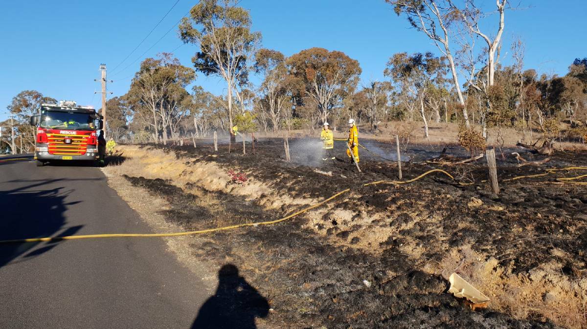 Photo: Armidale Fire and Rescue NSW, Uralla Fire and Rescue 475 and Dumaresq Rural Fire Brigade