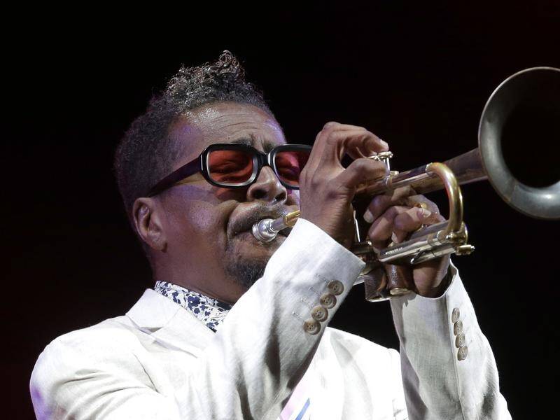 Grammy-winning jazz trumpeter Roy Hargrove has died at the age of 49.