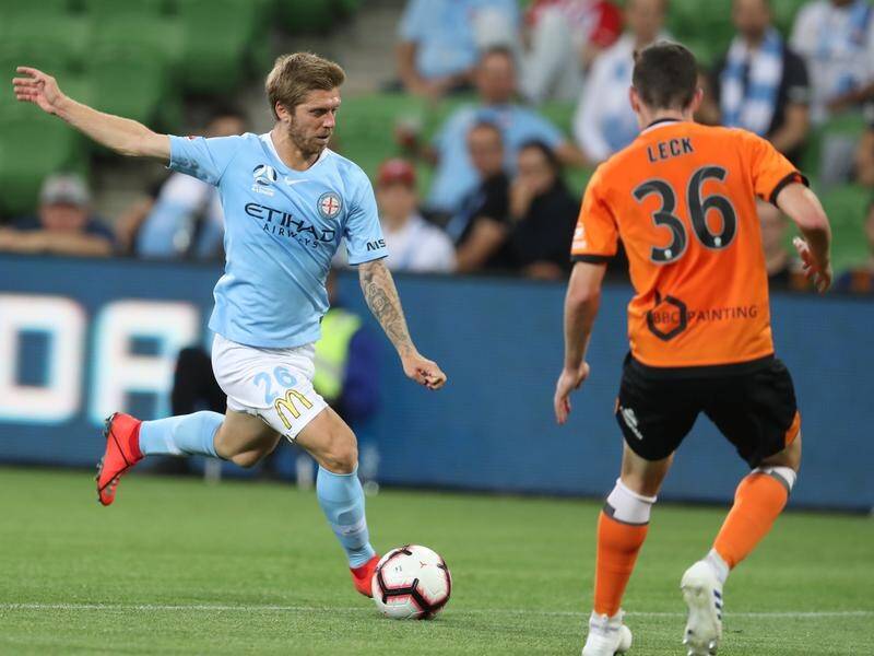 Luke Brattan has signed a one-year deal to play for A-League champions Sydney FC.