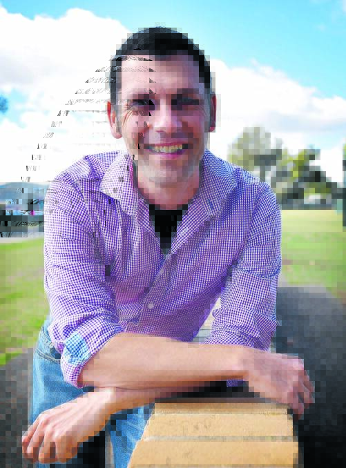 REAL ALTERNATIVE: Labor candidate David Ewings wants to give a voice to those feeling unrepresented by the major candidates. Photo: Geoff O’Neill 270516GOB02